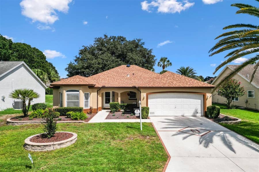 Property photo for 1042 SOLEDAD WAY, The Villages, FL