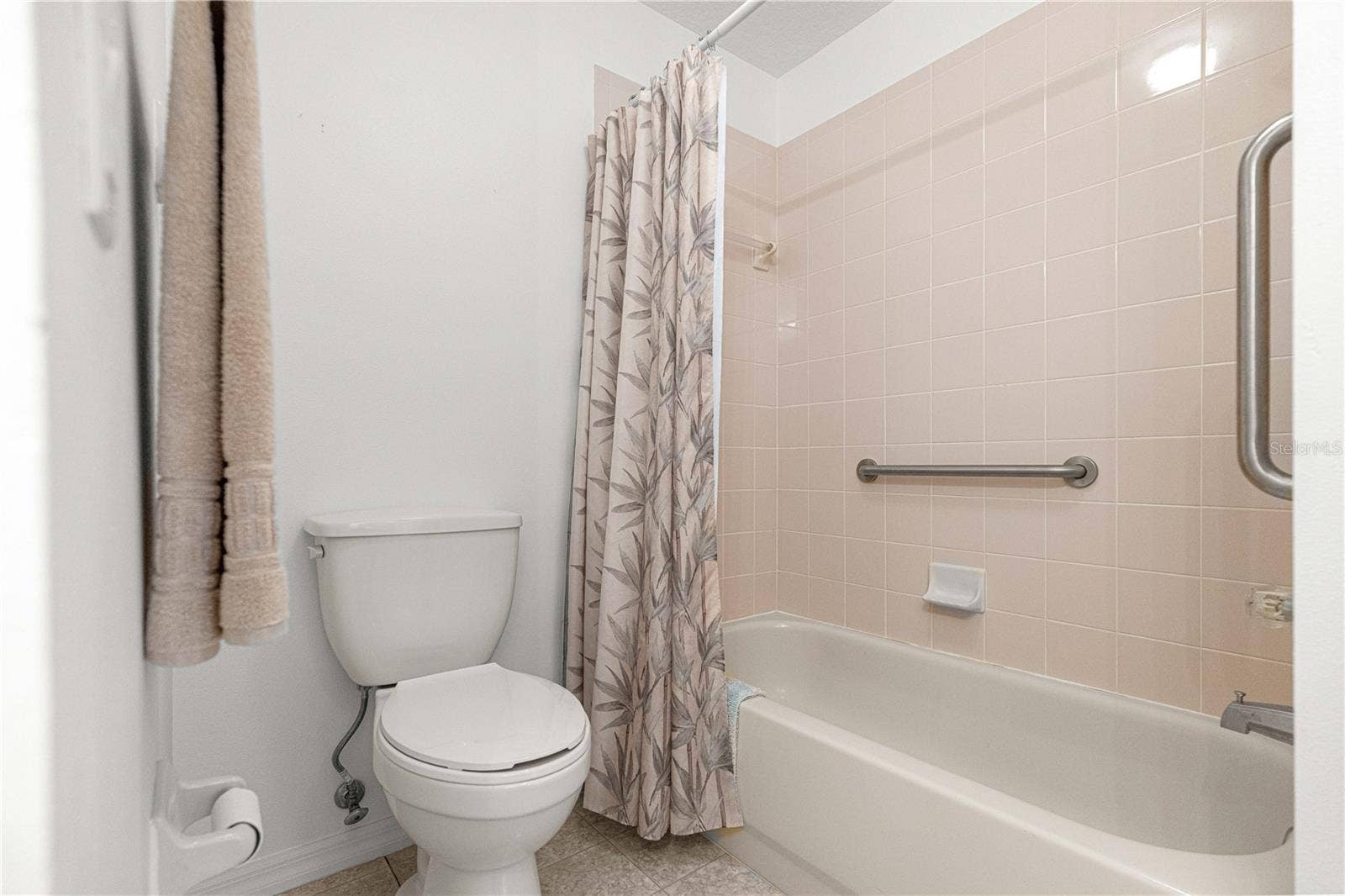6201 SW 84TH PLACE, Ocala, FL 34476 6201 SW 84TH PLACE, Ocala, FL 34476