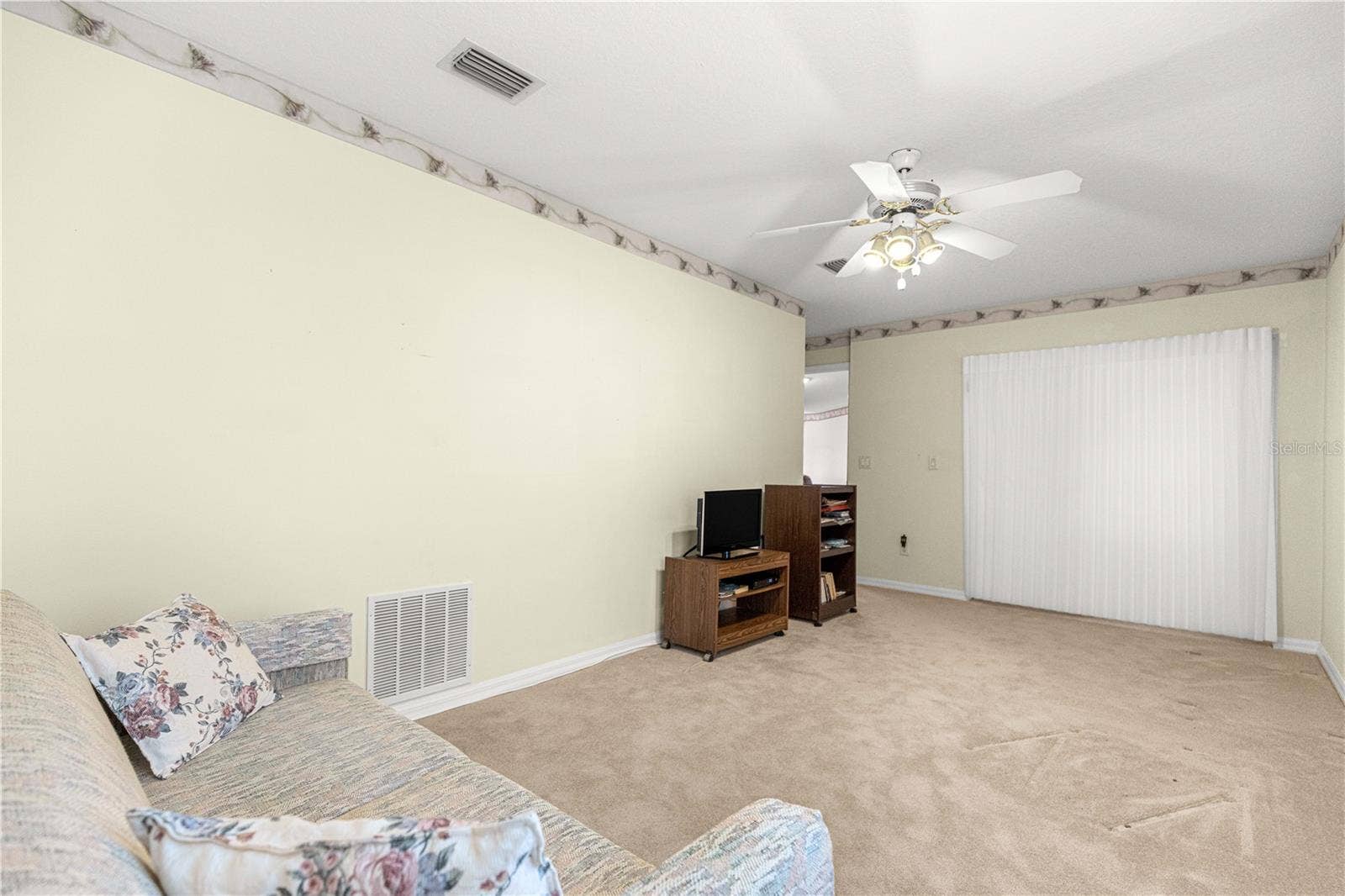 6201 SW 84TH PLACE, Ocala, FL 34476 6201 SW 84TH PLACE, Ocala, FL 34476