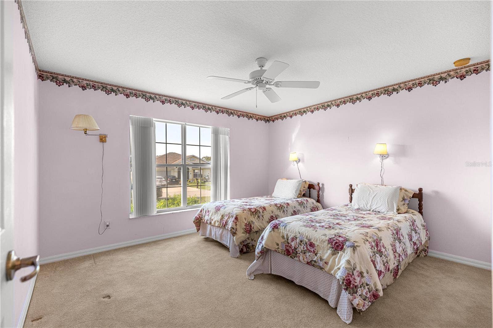 6201 SW 84TH PLACE, Ocala, FL 34476 6201 SW 84TH PLACE, Ocala, FL 34476