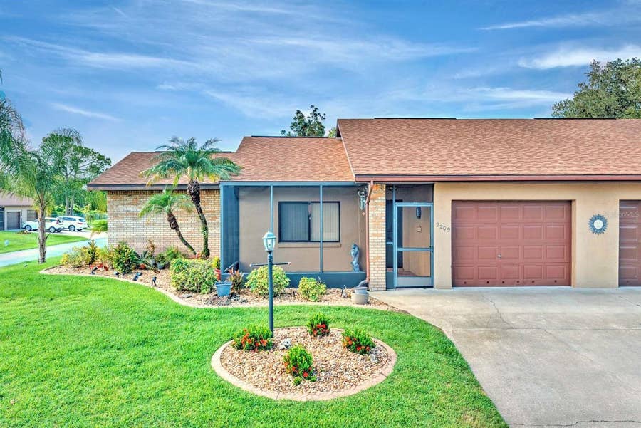 Property photo for 2209 HIDDEN CREEK CIRCLE, Sebring, FL