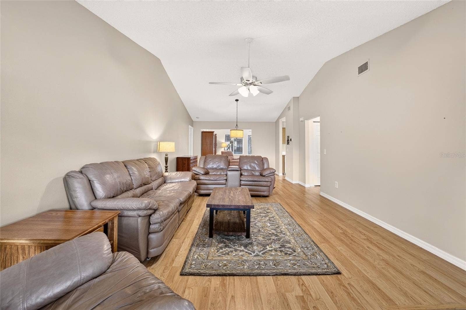 8661 SW 65TH TERRACE, Ocala, FL 34476 8661 SW 65TH TERRACE, Ocala, FL 34476
