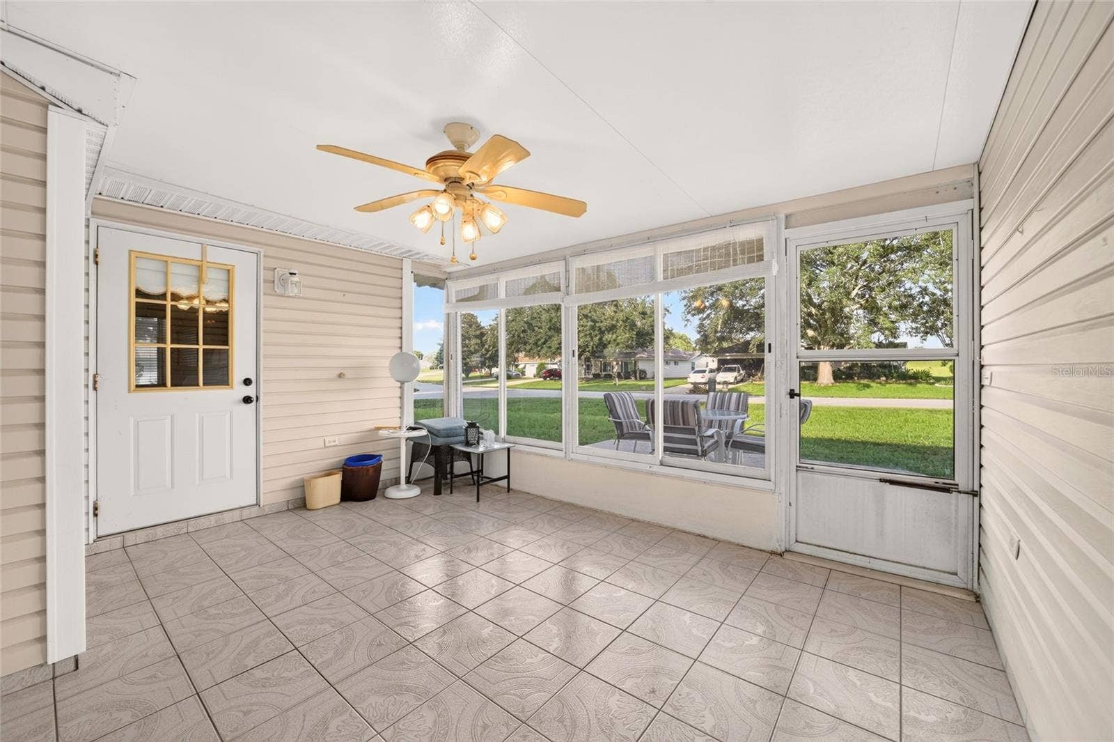8661 SW 65TH TERRACE, Ocala, FL 34476 screened back porch