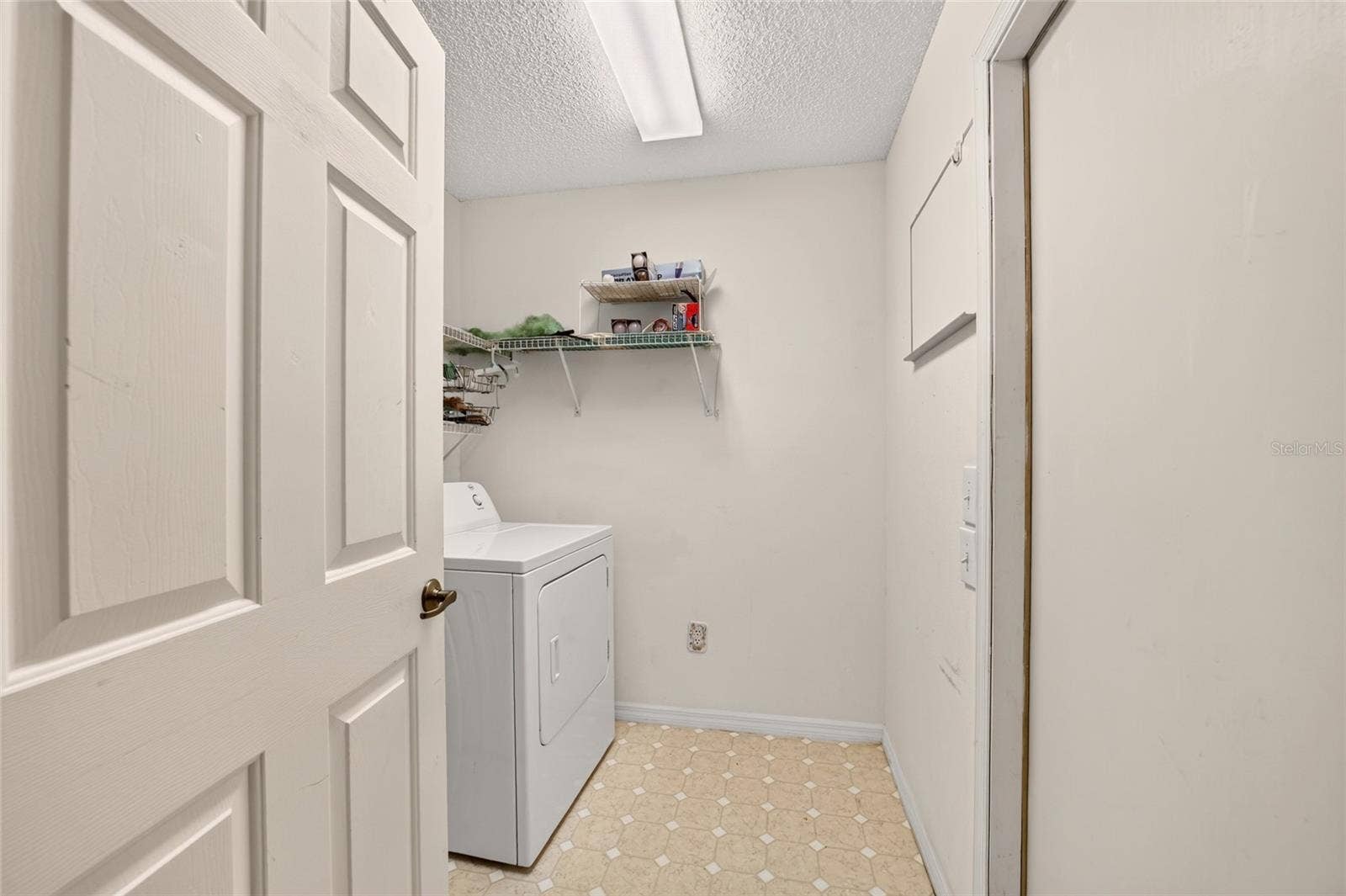 8661 SW 65TH TERRACE, Ocala, FL 34476 laundry room