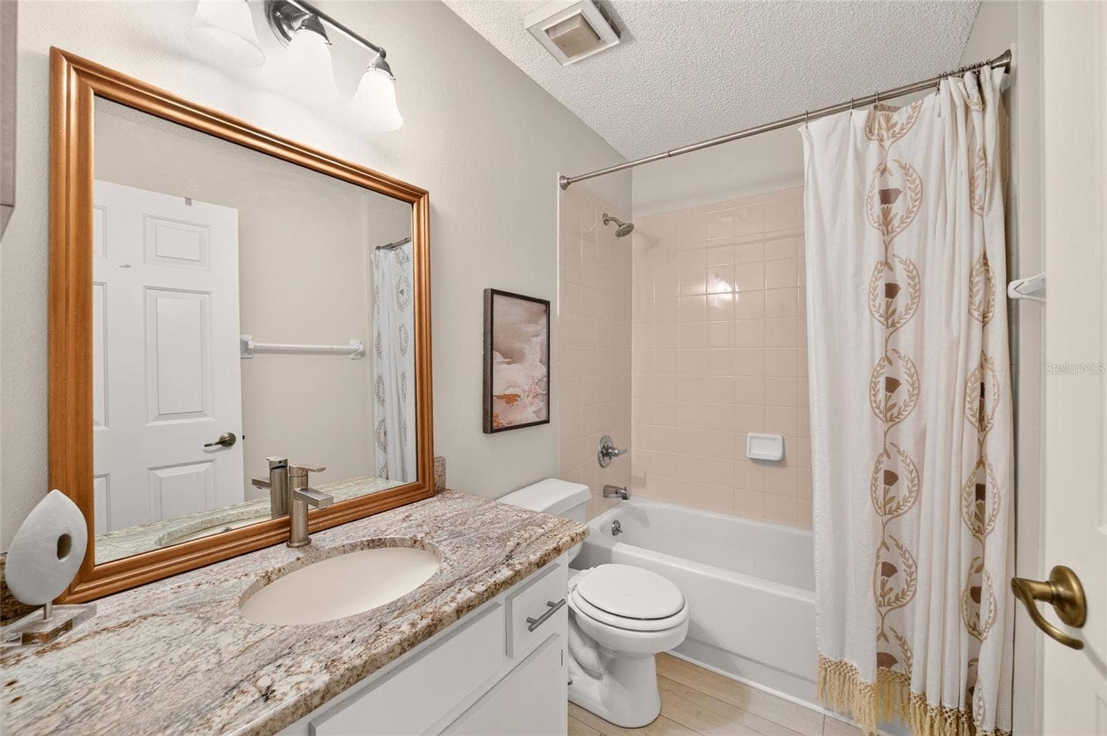 8661 SW 65TH TERRACE, Ocala, FL 34476 hall bath