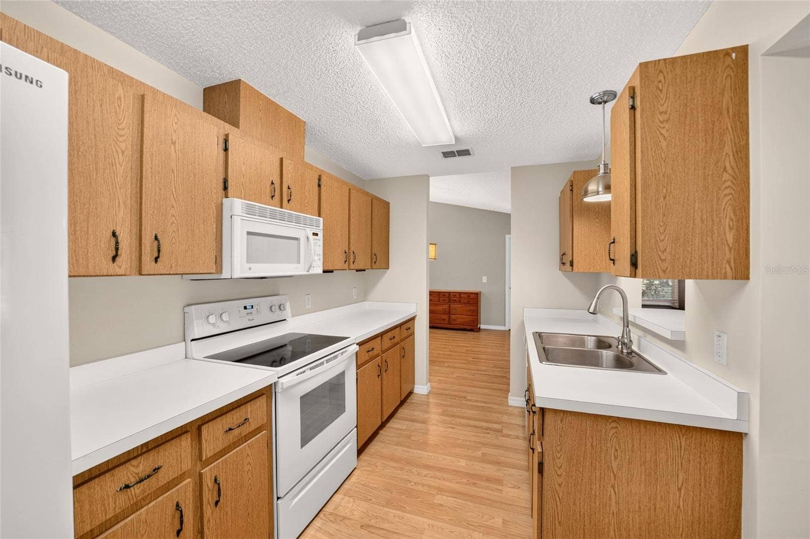 8661 SW 65TH TERRACE, Ocala, FL 34476 8661 SW 65TH TERRACE, Ocala, FL 34476
