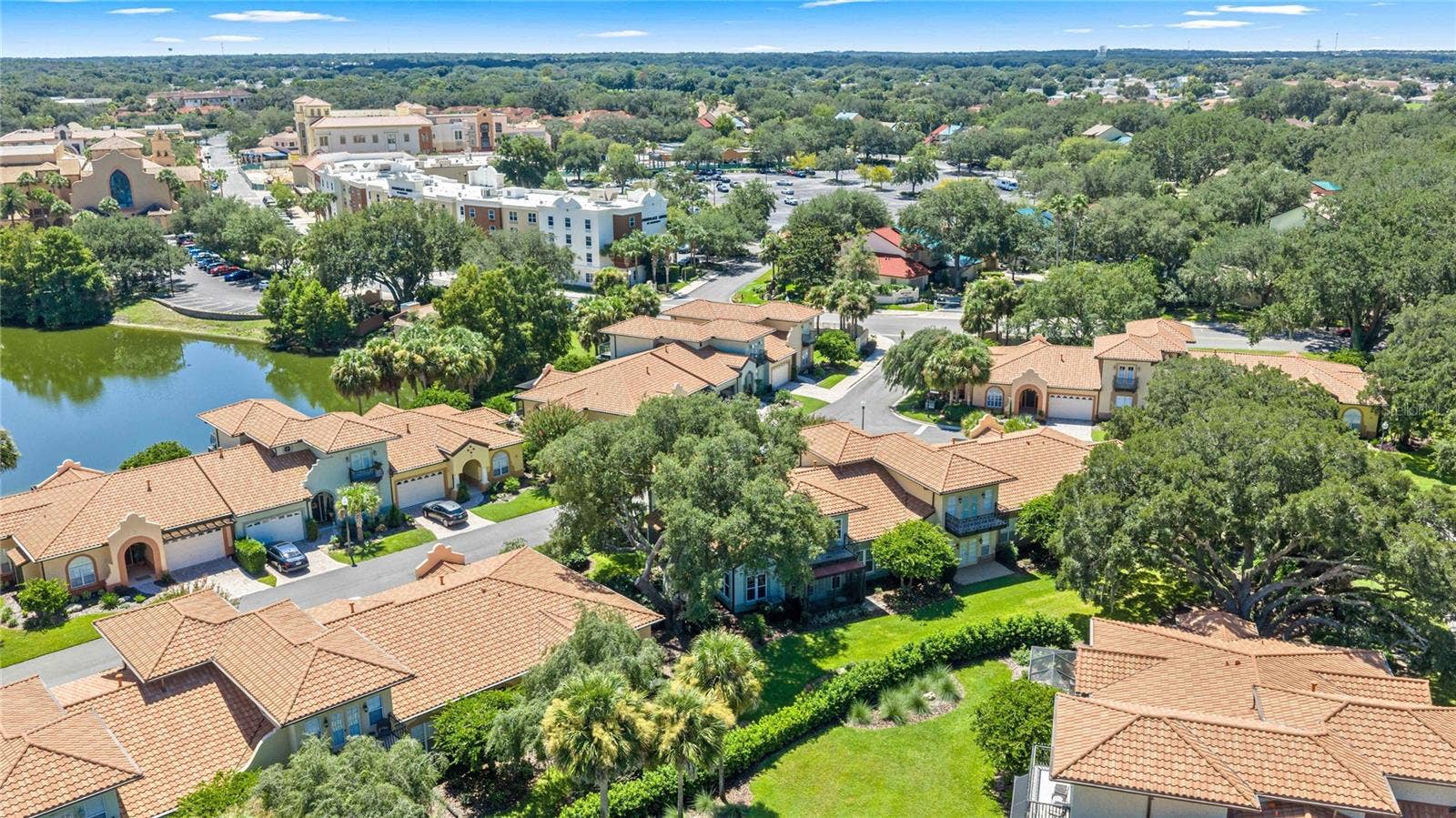 1248 AVENIDA DE LAS CASAS, Lady Lake, FL 32159
