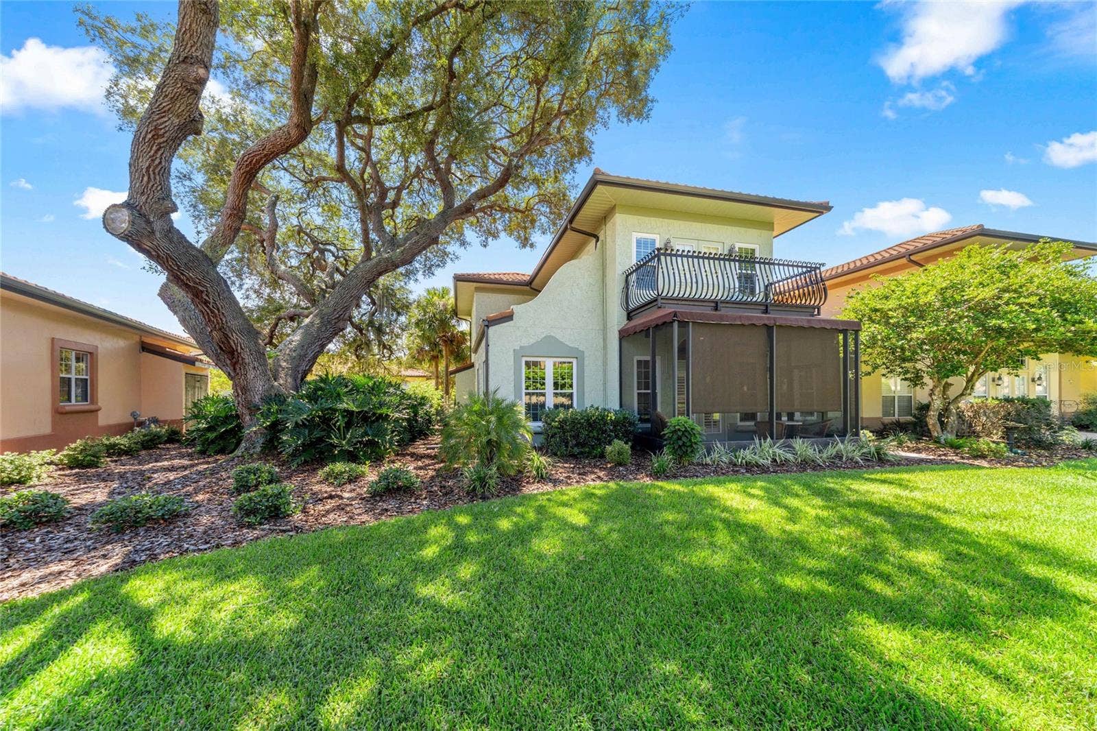 1248 AVENIDA DE LAS CASAS, Lady Lake, FL 32159