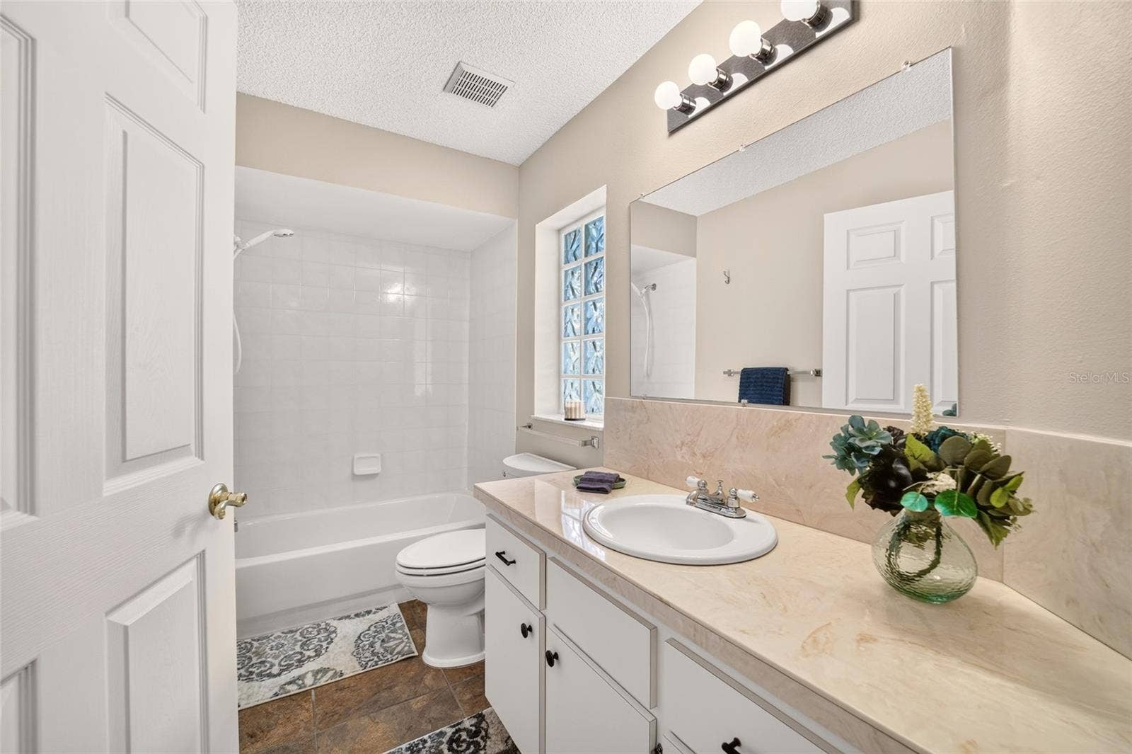 1923 NW 50TH CIRCLE, Ocala, FL 34482 1923 NW 50TH CIRCLE, Ocala, FL 34482