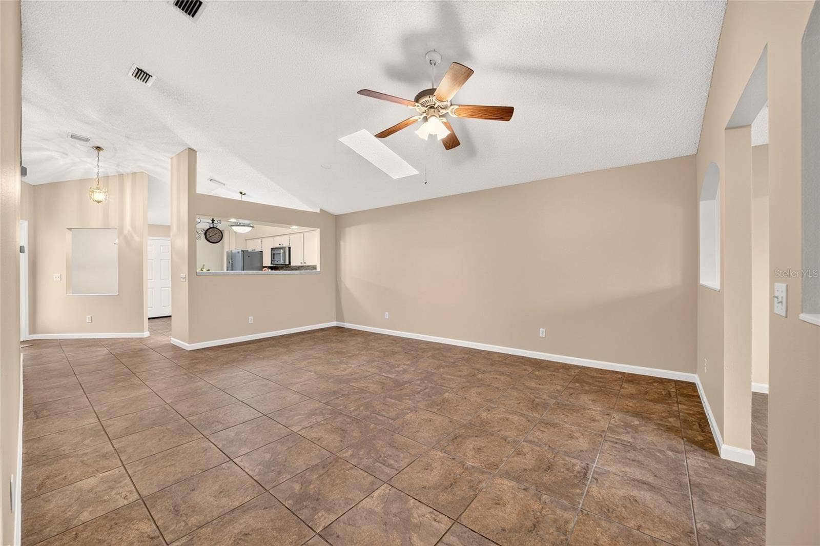 1923 NW 50TH CIRCLE, Ocala, FL 34482 1923 NW 50TH CIRCLE, Ocala, FL 34482