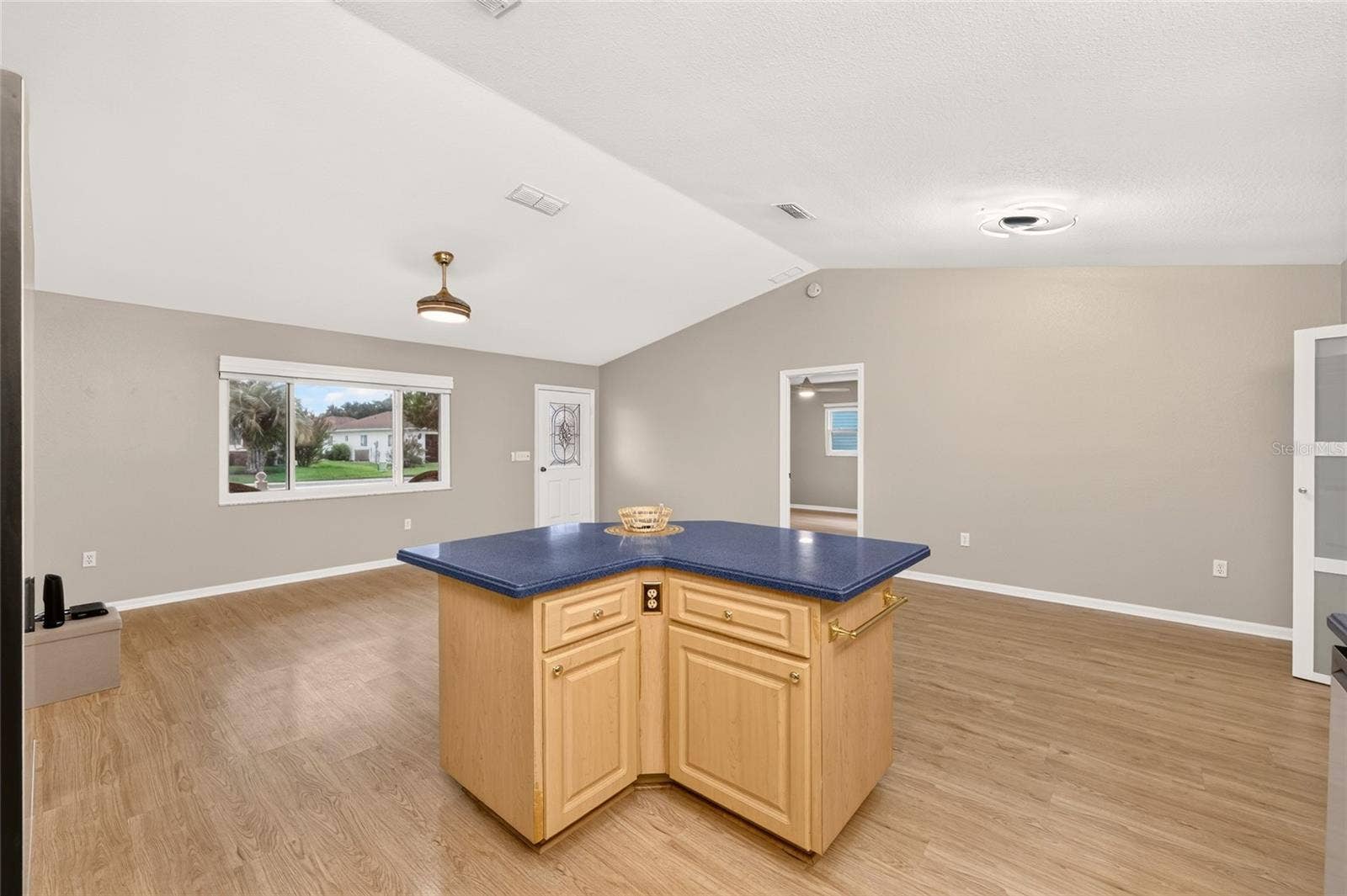 11661 SW 137TH LOOP, Dunnellon, FL 34432 11661 SW 137TH LOOP, Dunnellon, FL 34432