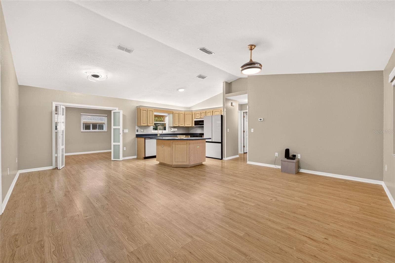 11661 SW 137TH LOOP, Dunnellon, FL 34432 11661 SW 137TH LOOP, Dunnellon, FL 34432