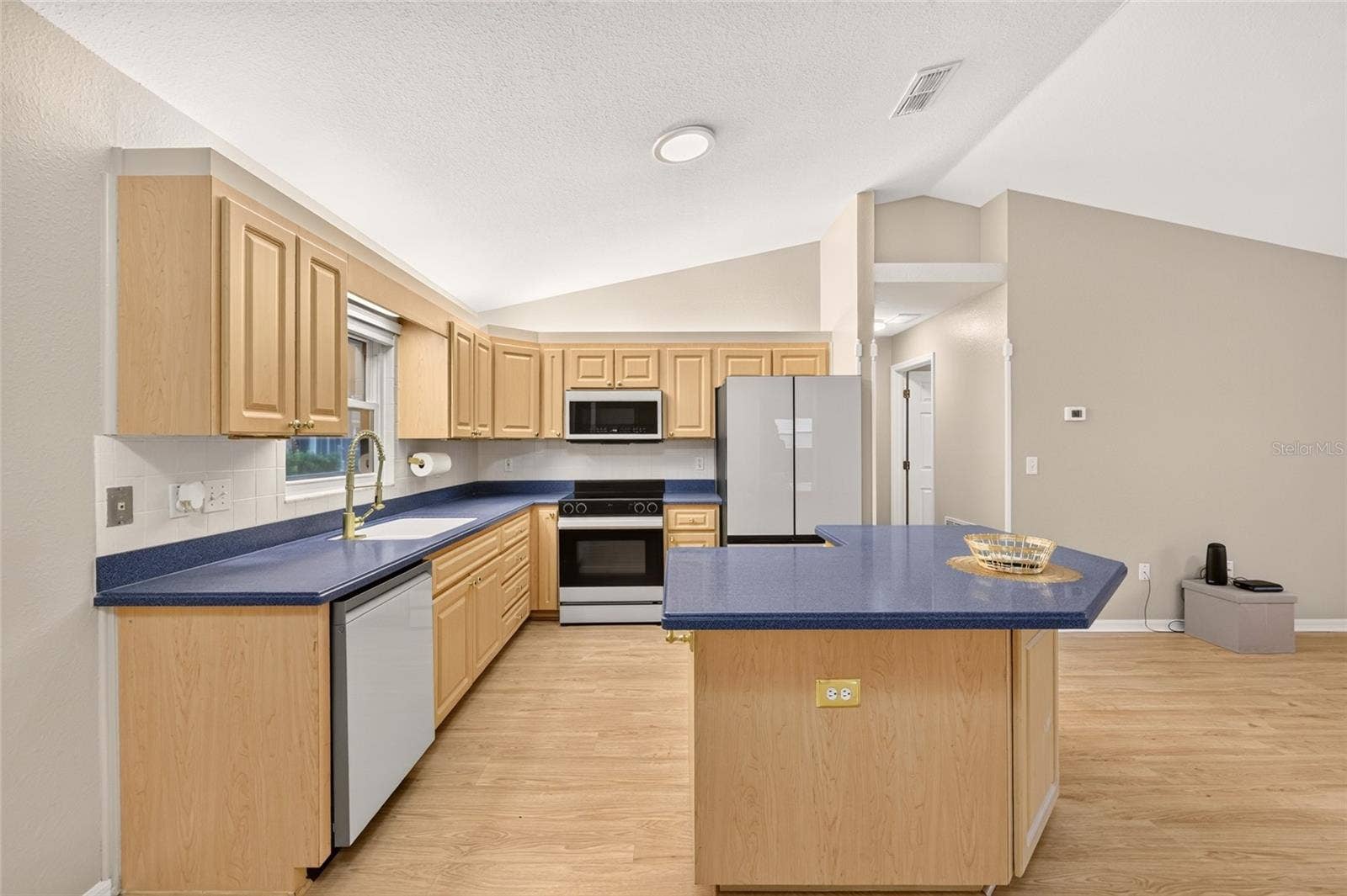11661 SW 137TH LOOP, Dunnellon, FL 34432 11661 SW 137TH LOOP, Dunnellon, FL 34432