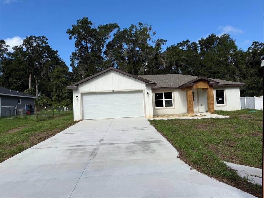 Property photo for 38 LOCUST RUN RADIAL, Ocala, FL