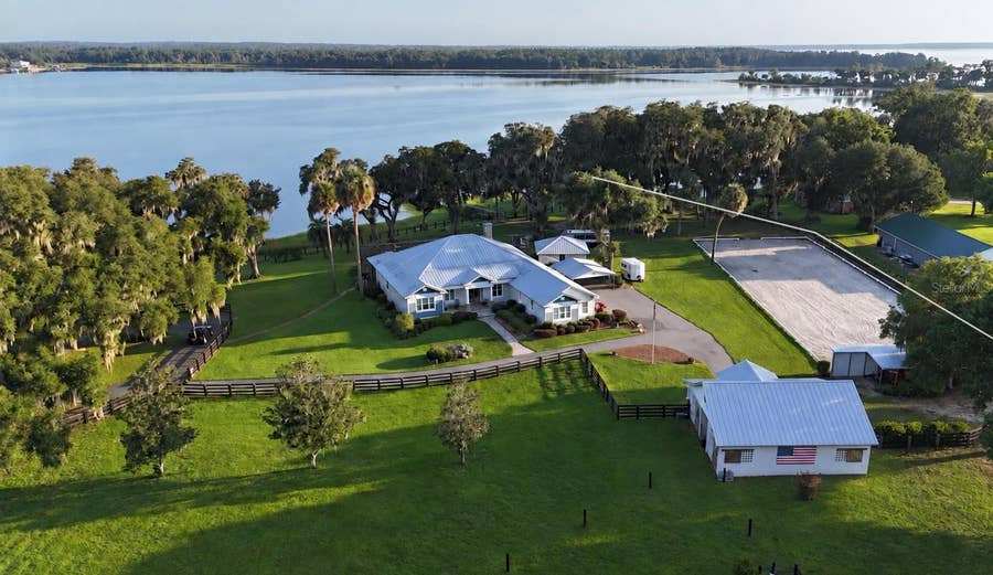 Property photo for 11811 SE SUNSET HARBOR ROAD, Weirsdale, FL