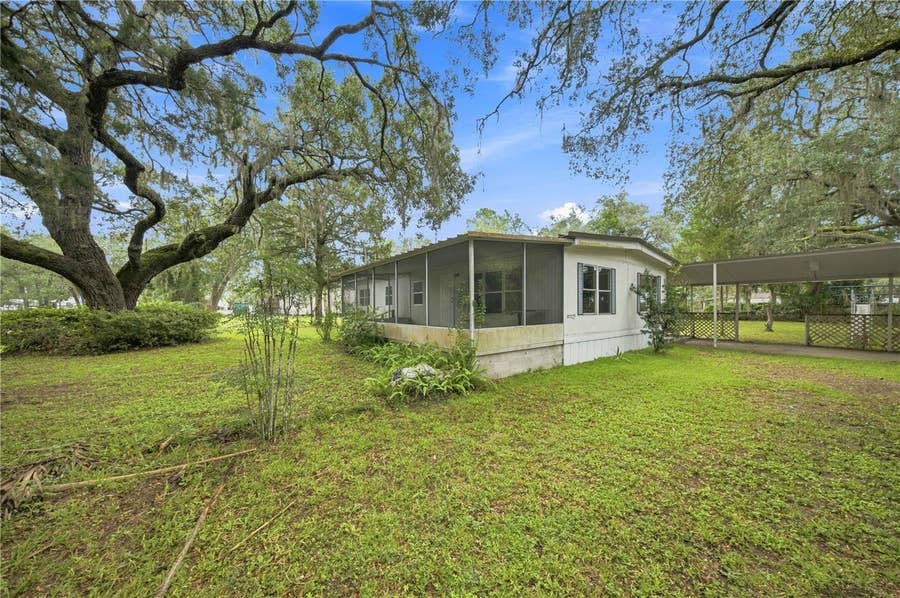 Property photo for 15470 NE HIGHWAY 314, Silver Springs, FL