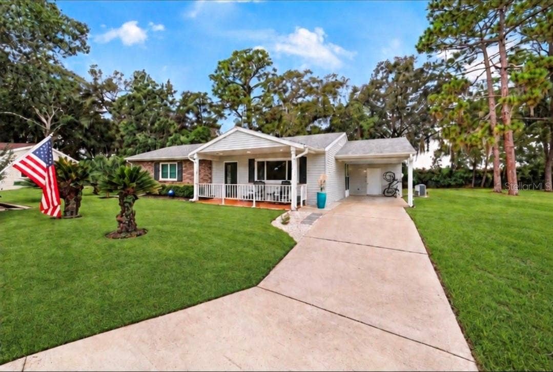 9282 SW 109TH LANE, Ocala, FL 34481 This home does not disappoint