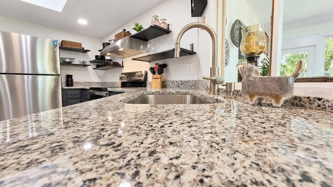 9282 SW 109TH LANE, Ocala, FL 34481 Look at the quality here