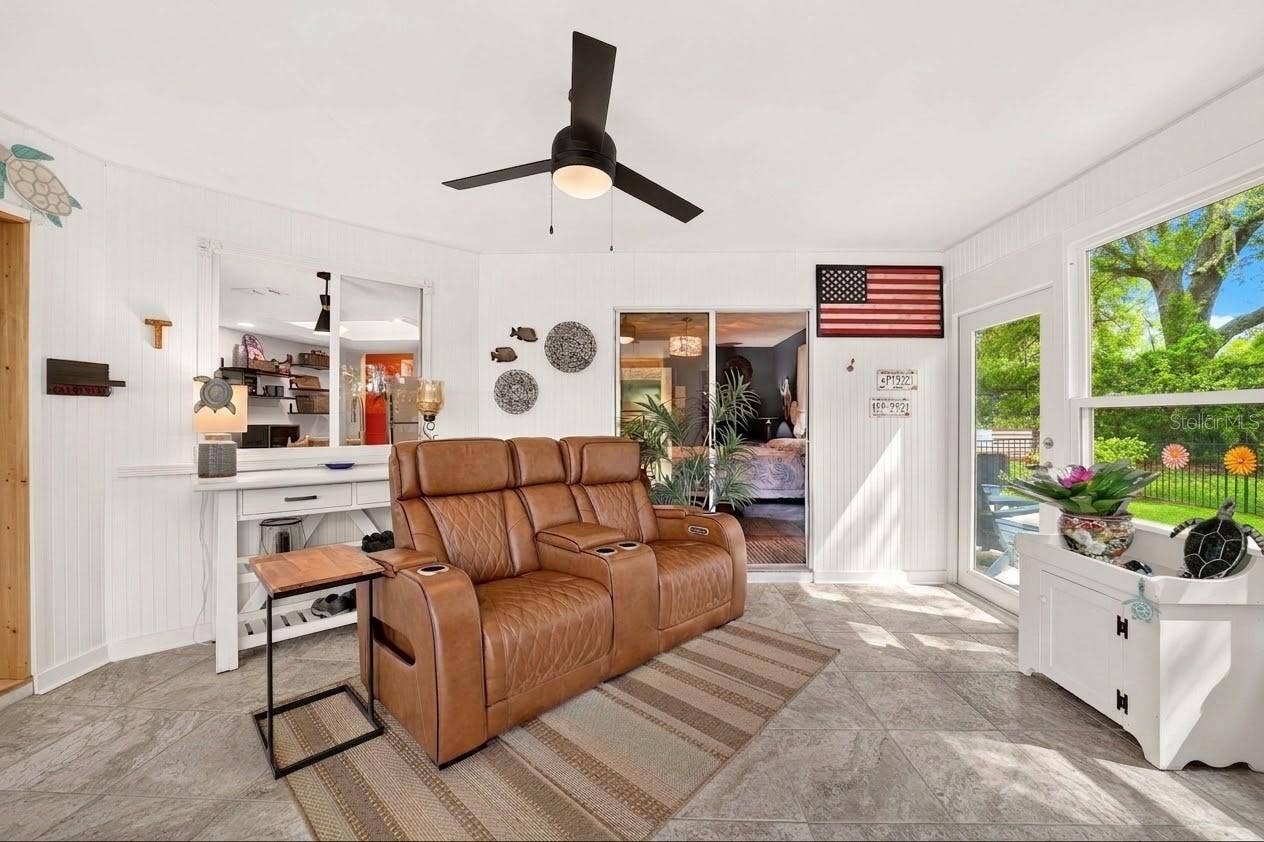 9282 SW 109TH LANE, Ocala, FL 34481 Theres no place like home