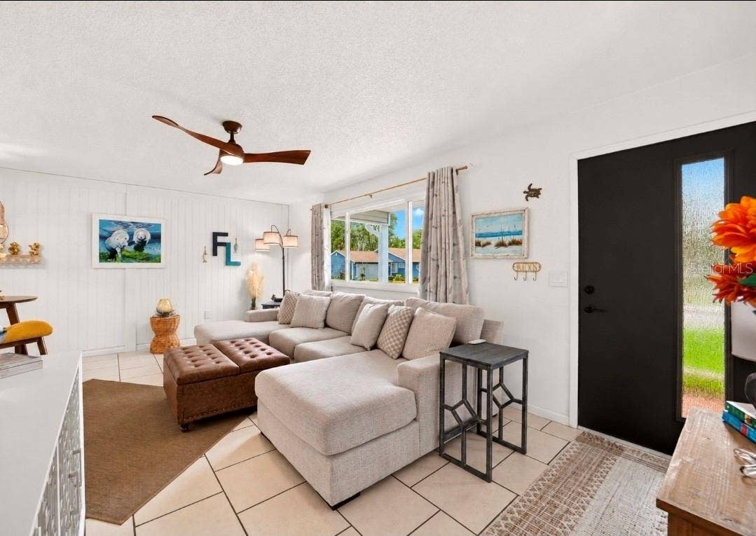 9282 SW 109TH LANE, Ocala, FL 34481 Look at that Brand New Modern Door with glass accent
