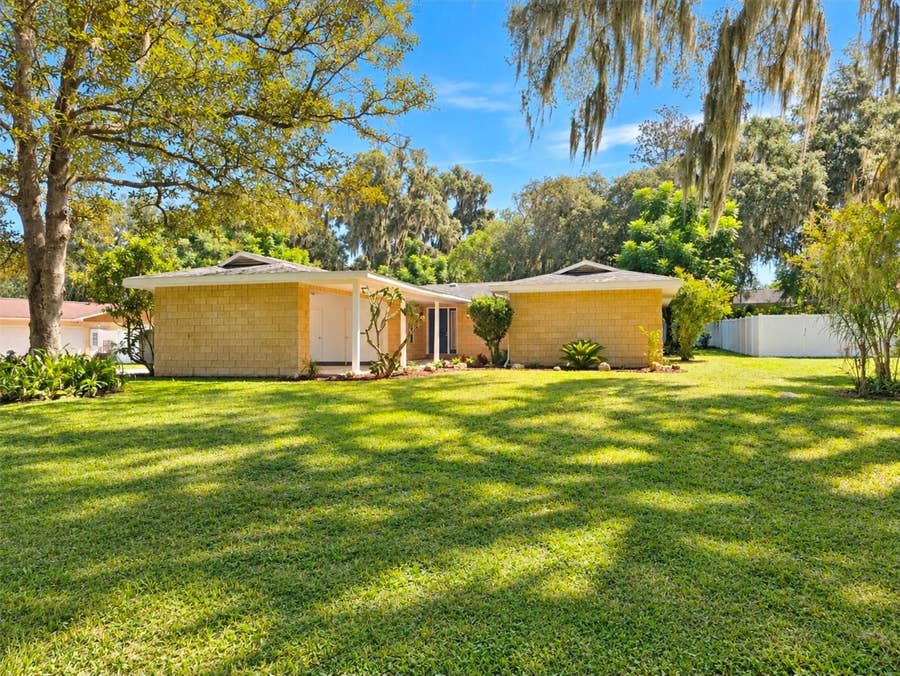 Property photo for 25 EMERALD COURT, Ocala, FL