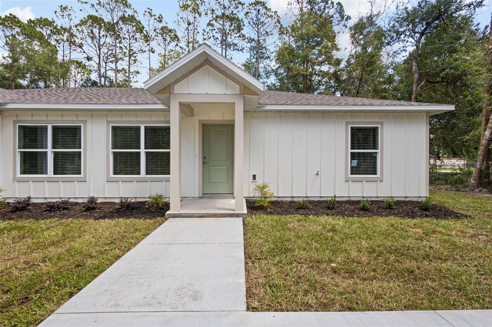 105 & 107 NW 8TH STREET, Chiefland, FL 32626