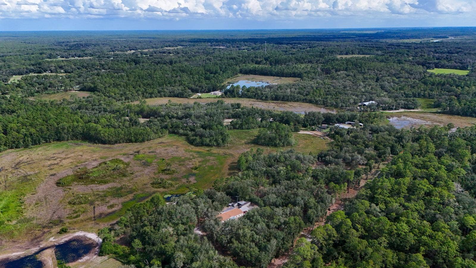 8303 SE 170TH AVE RD. N, Ocklawaha, FL 32179 8303 SE 170TH AVE RD. N, Ocklawaha, FL 32179