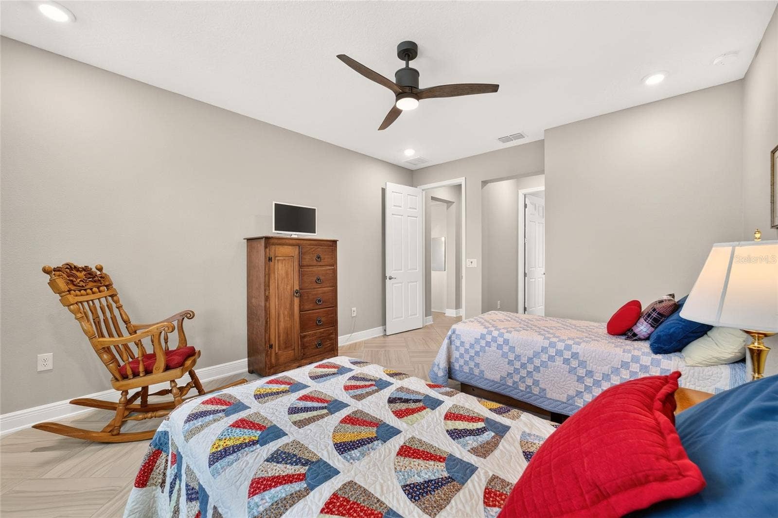 8481 SW 93RD CIRCLE, Ocala, FL 34481 8481 SW 93RD CIRCLE, Ocala, FL 34481