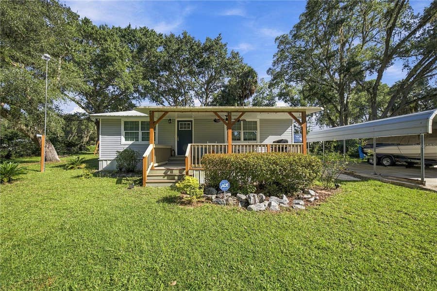 Property photo for 20911 NE 142ND PLACE, Salt Springs, FL