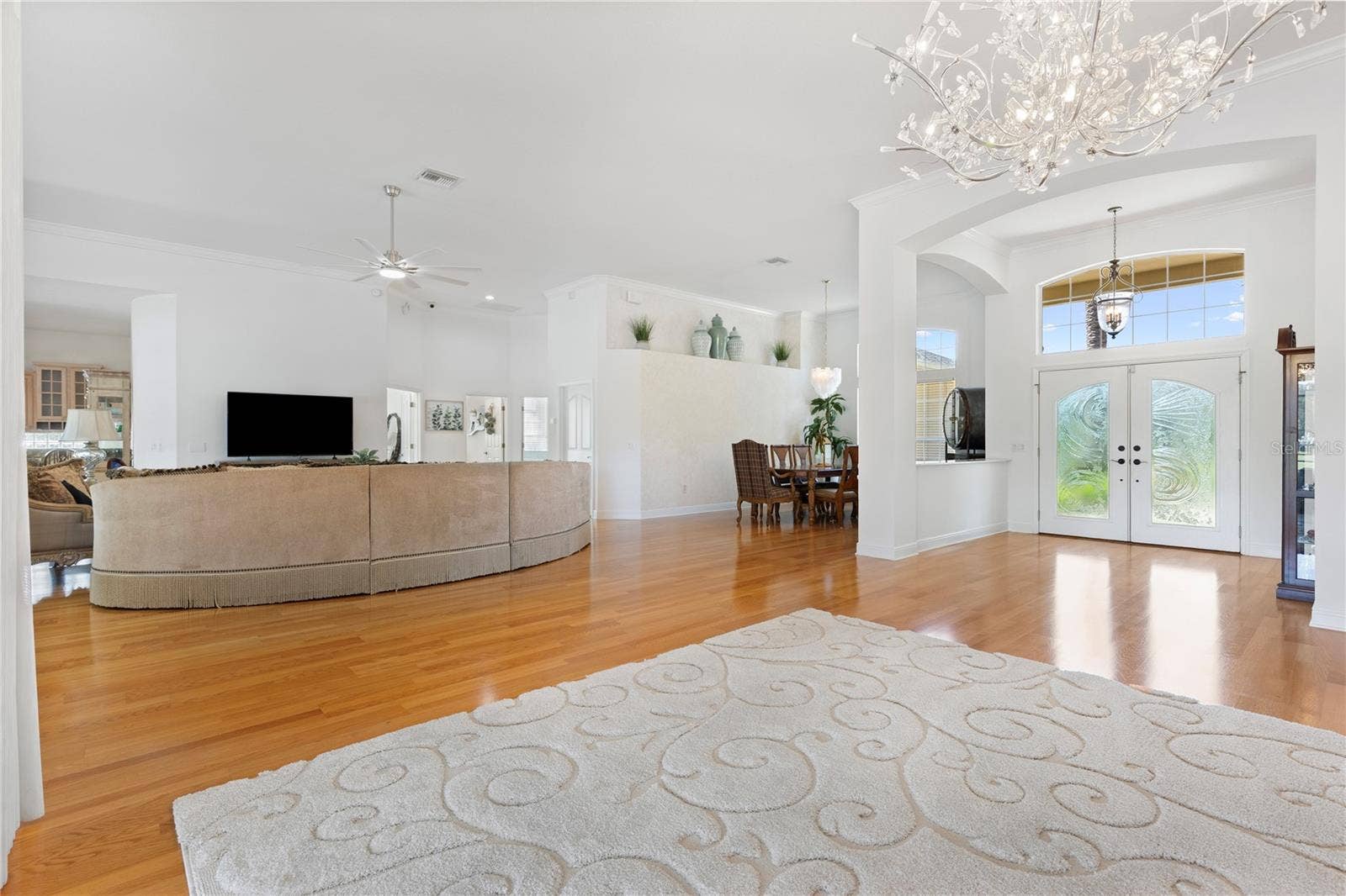 1800 ST. JAMES CIRCLE, The Villages, FL 32162