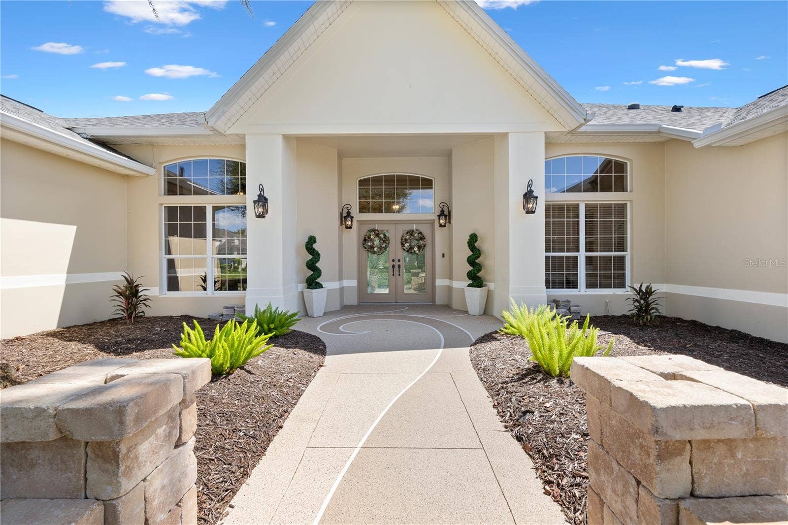 1800 ST. JAMES CIRCLE, The Villages, FL 32162