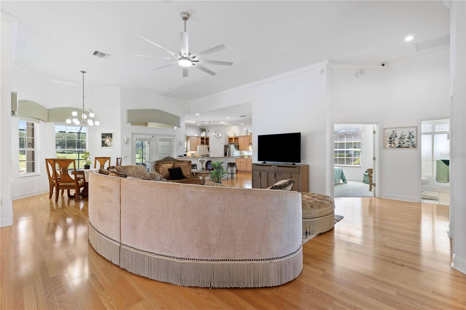 1800 ST. JAMES CIRCLE, The Villages, FL 32162