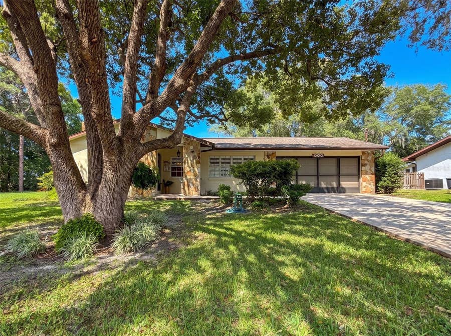 Property photo for 620 WHITNEY AVENUE, Inverness, FL