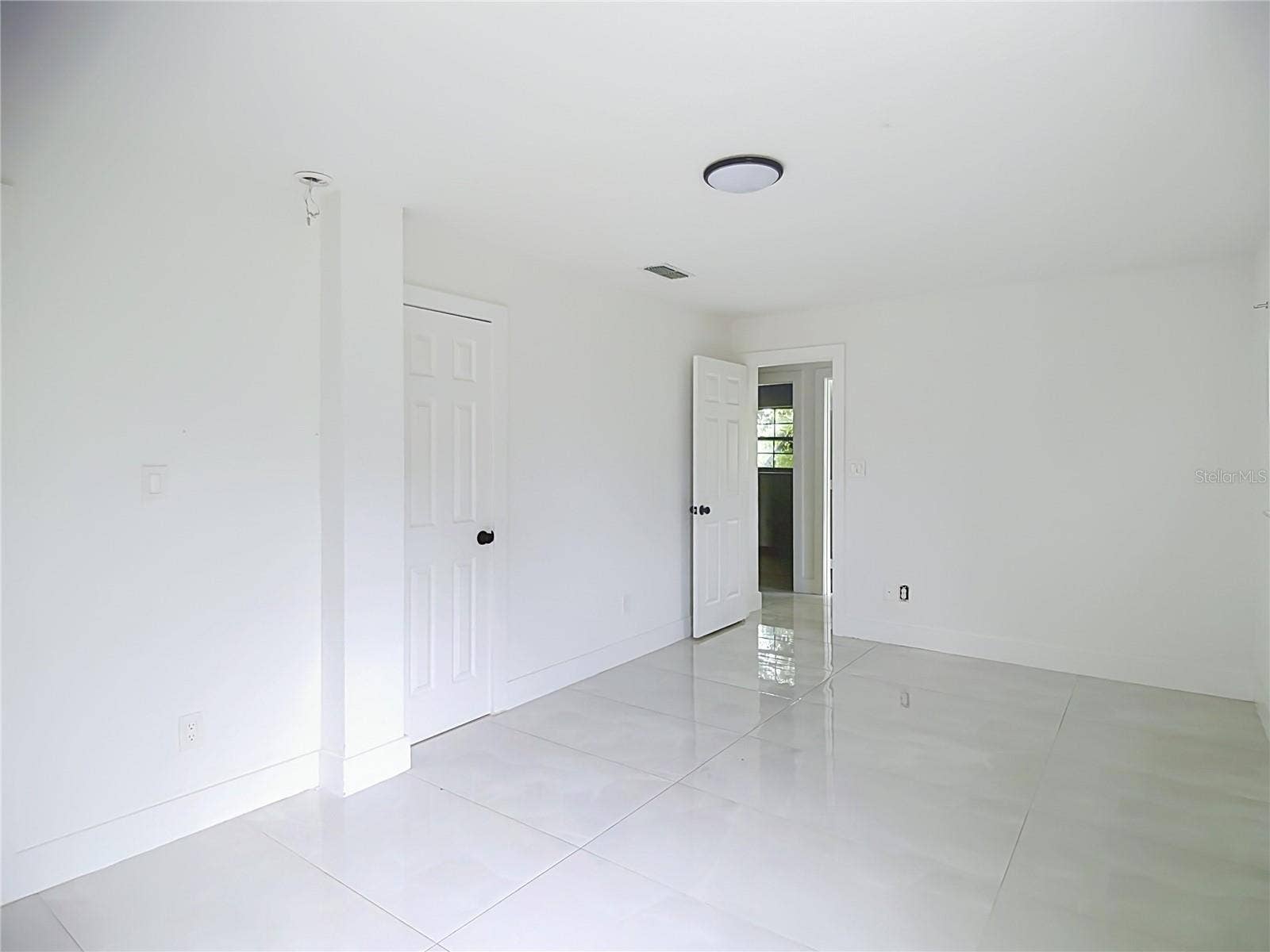 1514 WRIGHT DRIVE, Lakeland, FL 33805 1514 WRIGHT DRIVE, Lakeland, FL 33805