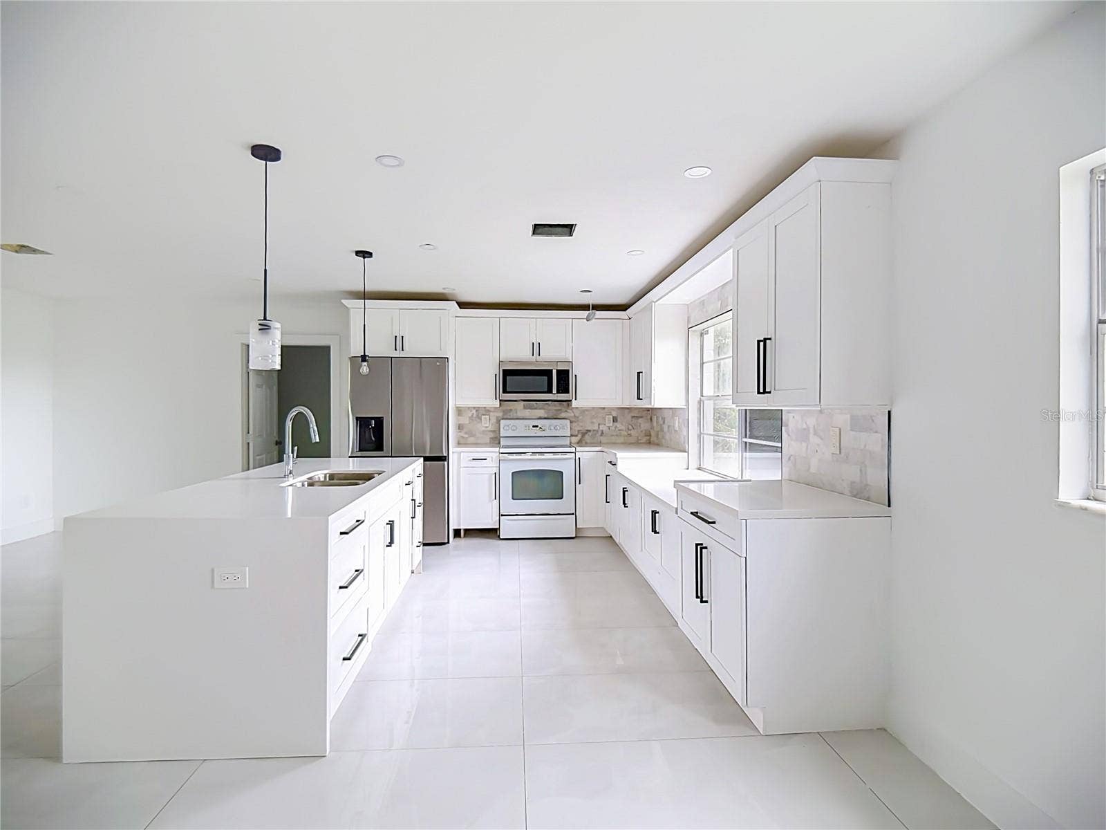 1514 WRIGHT DRIVE, Lakeland, FL 33805 1514 WRIGHT DRIVE, Lakeland, FL 33805