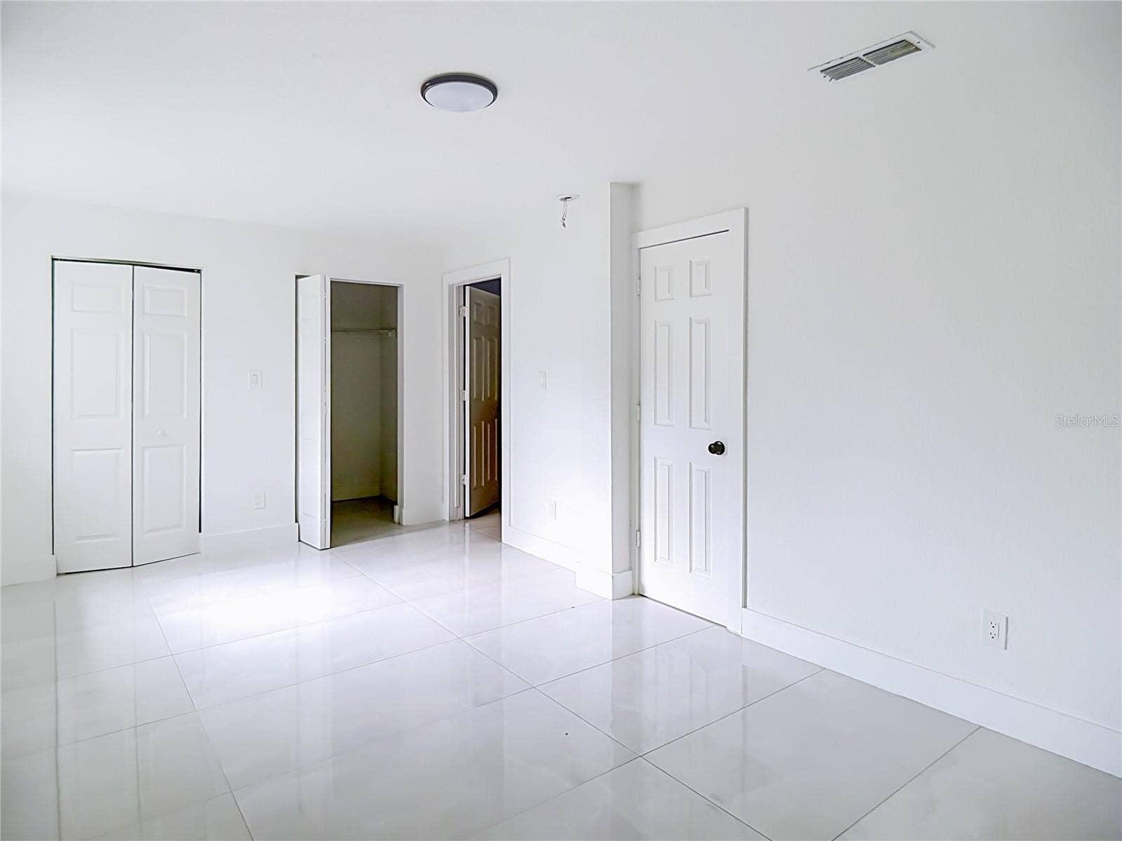 1514 WRIGHT DRIVE, Lakeland, FL 33805 1514 WRIGHT DRIVE, Lakeland, FL 33805