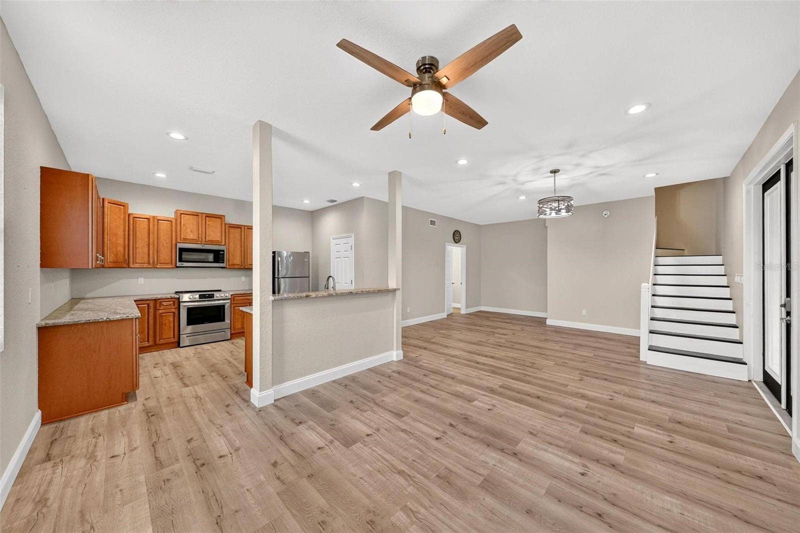 4991 SE 212TH COURT, Morriston, FL 32668