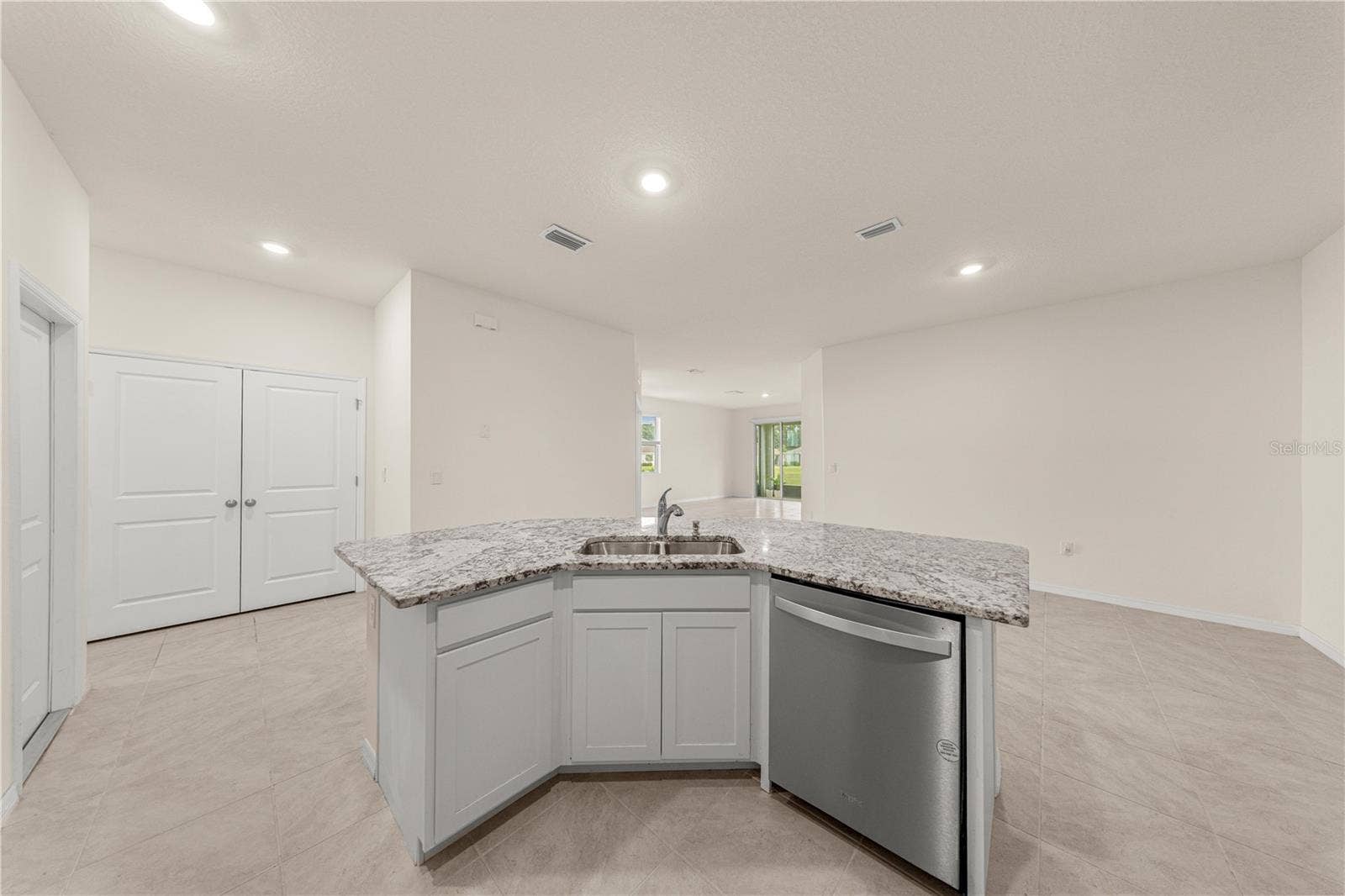 5365 NW 46TH LANE ROAD, Ocala, FL 34482 5365 NW 46TH LANE ROAD, Ocala, FL 34482