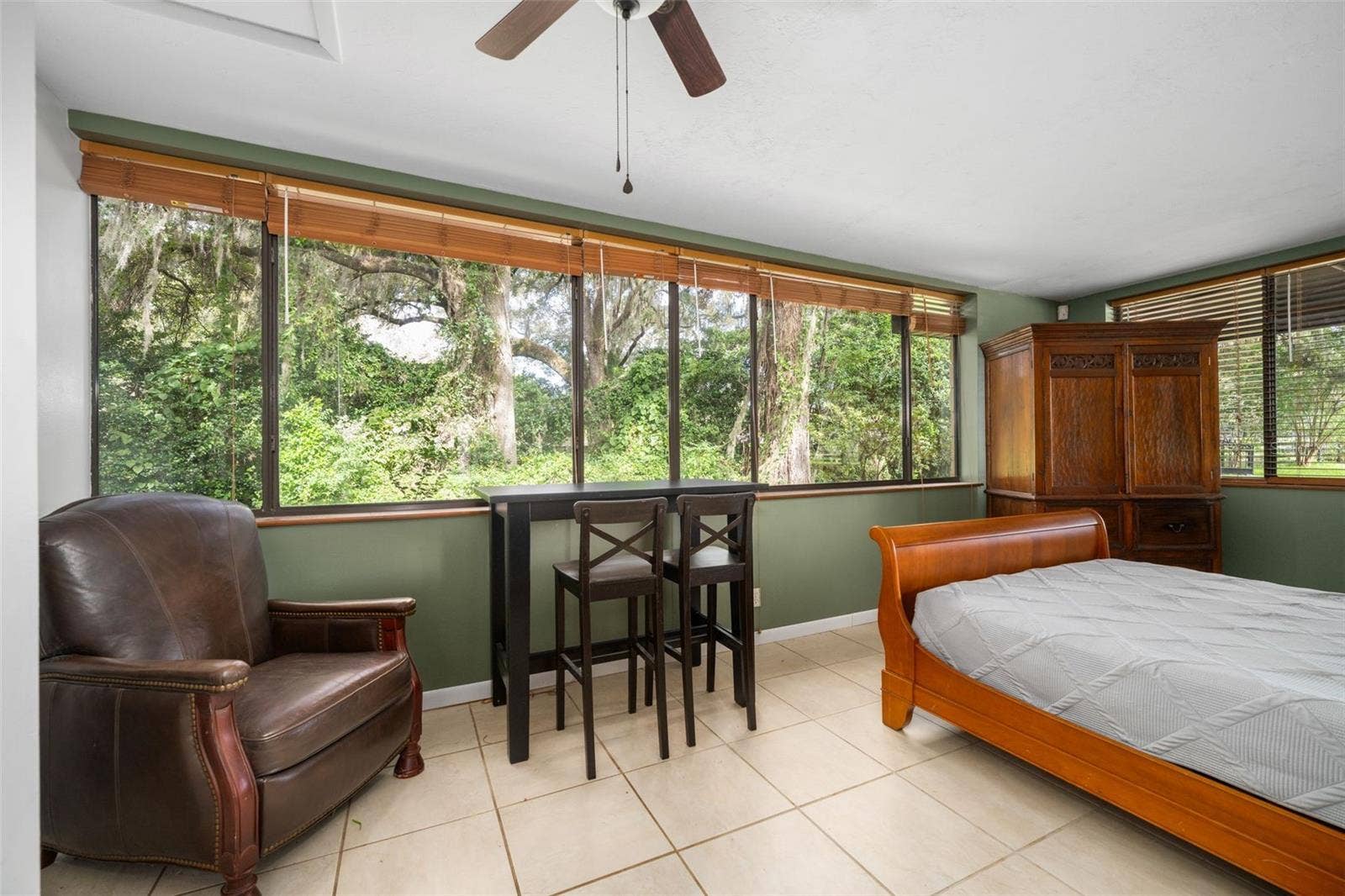 4615 NW 110TH AVENUE, Ocala, FL 34482 4615 NW 110TH AVENUE, Ocala, FL 34482