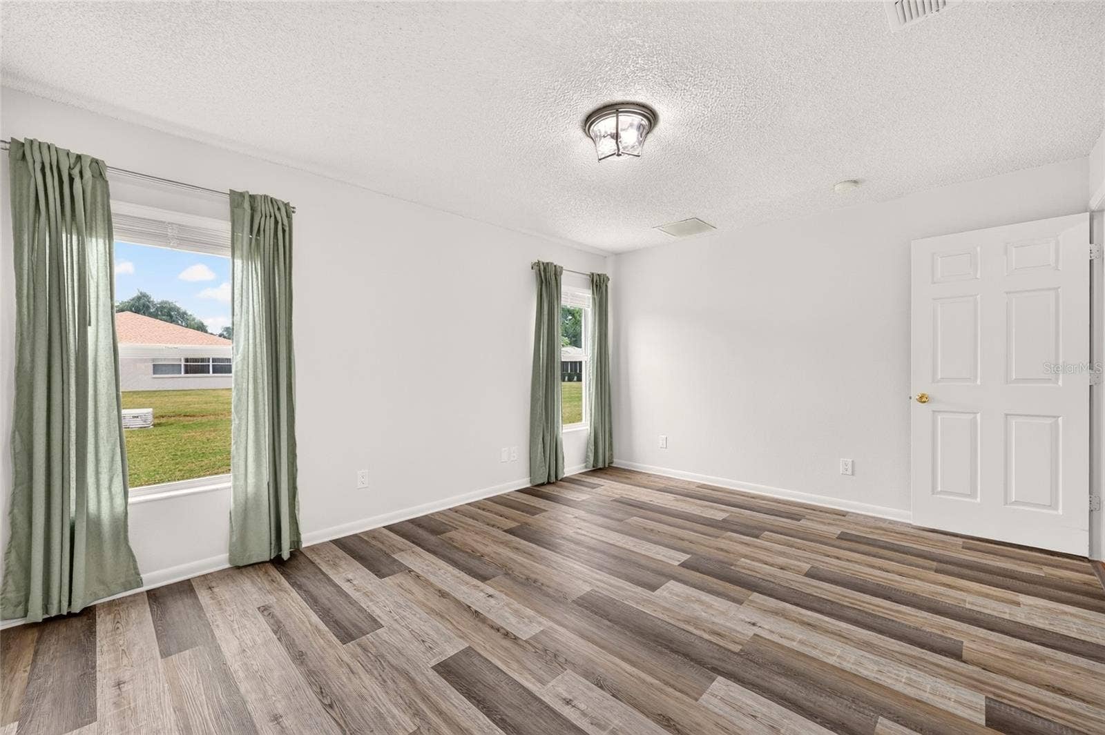 9469 SW 93RD LOOP, Ocala, FL 34481