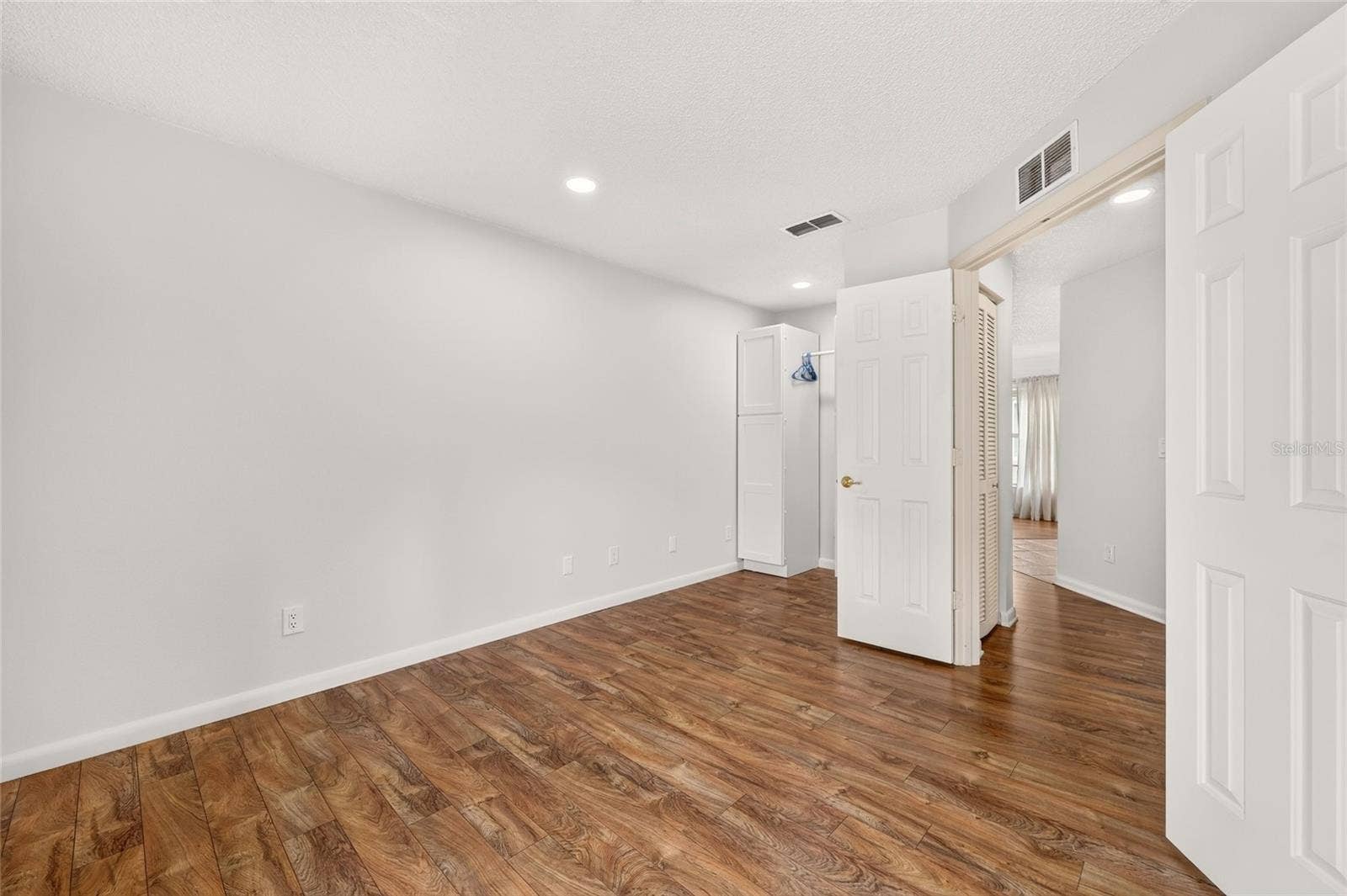 9469 SW 93RD LOOP, Ocala, FL 34481