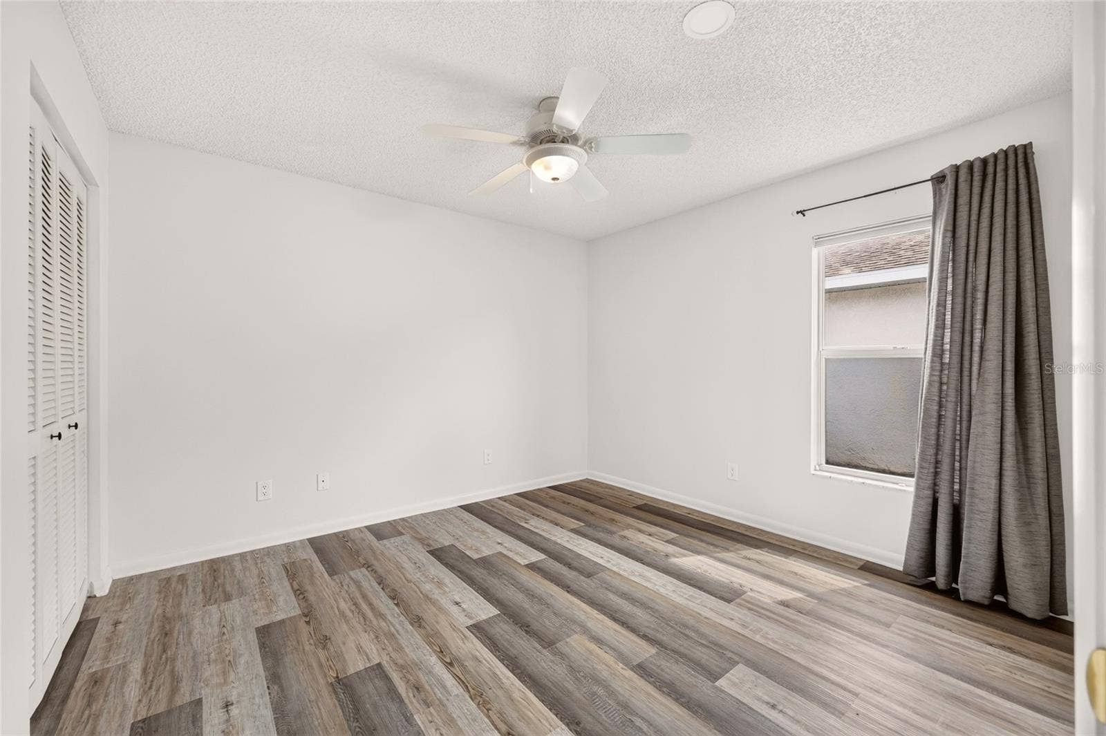 9469 SW 93RD LOOP, Ocala, FL 34481
