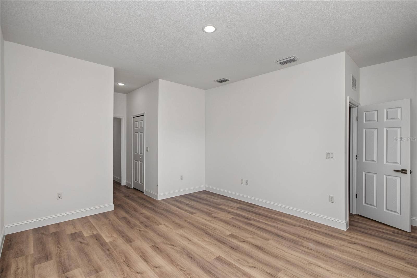 1263 W FAN DRIVE, Citrus Springs, FL 34434 1263 W FAN DRIVE, Citrus Springs, FL 34434