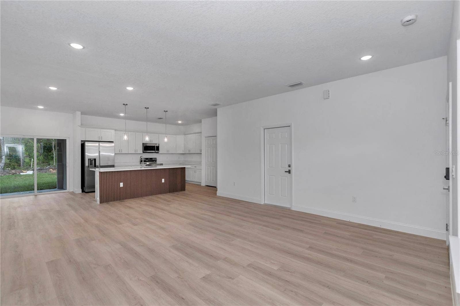 1263 W FAN DRIVE, Citrus Springs, FL 34434 1263 W FAN DRIVE, Citrus Springs, FL 34434
