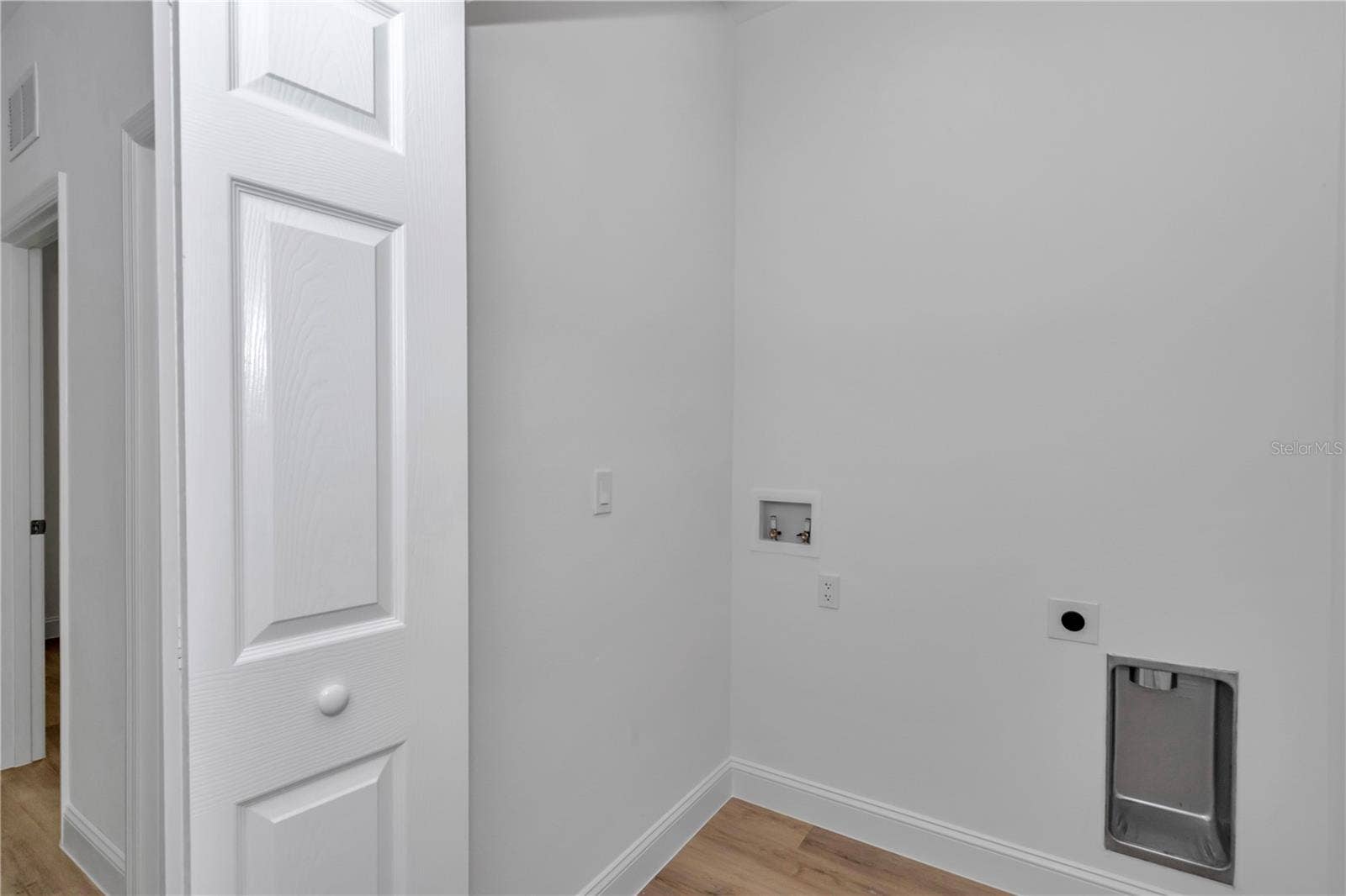 1263 W FAN DRIVE, Citrus Springs, FL 34434 1263 W FAN DRIVE, Citrus Springs, FL 34434