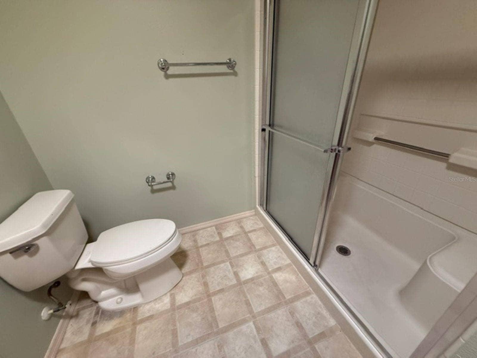 2459 LAUREL BAY LANE, The Villages, FL 32162 Primary Bathroom