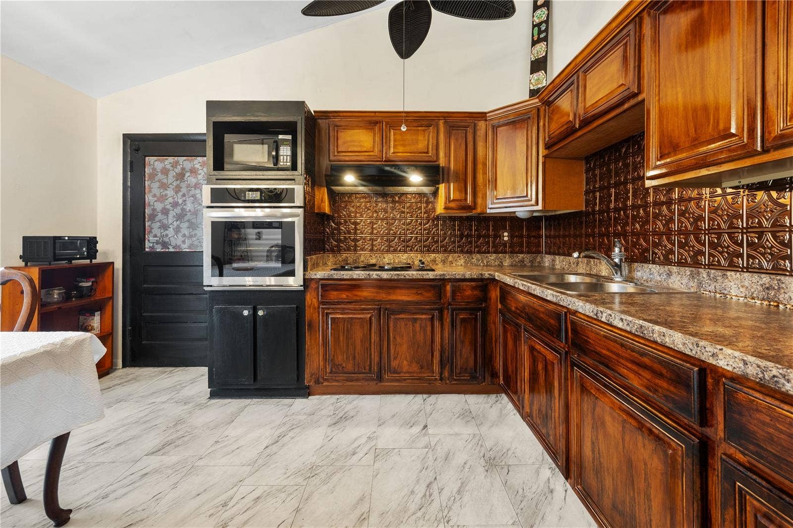 1829 SE 6TH AVENUE, Ocala, FL 34471 1829 SE 6TH AVENUE, Ocala, FL 34471