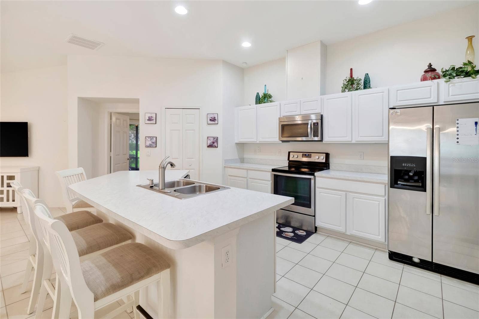 113 GRANDE BERWICK COURT, Daytona Beach, FL 32124