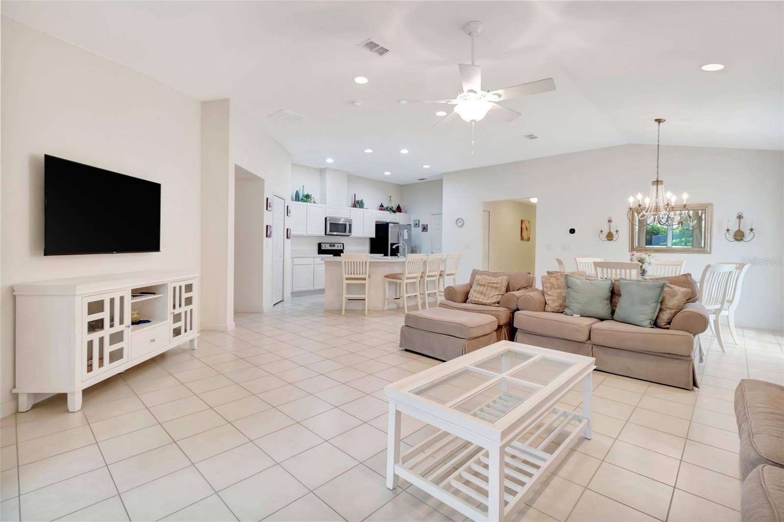 113 GRANDE BERWICK COURT, Daytona Beach, FL 32124