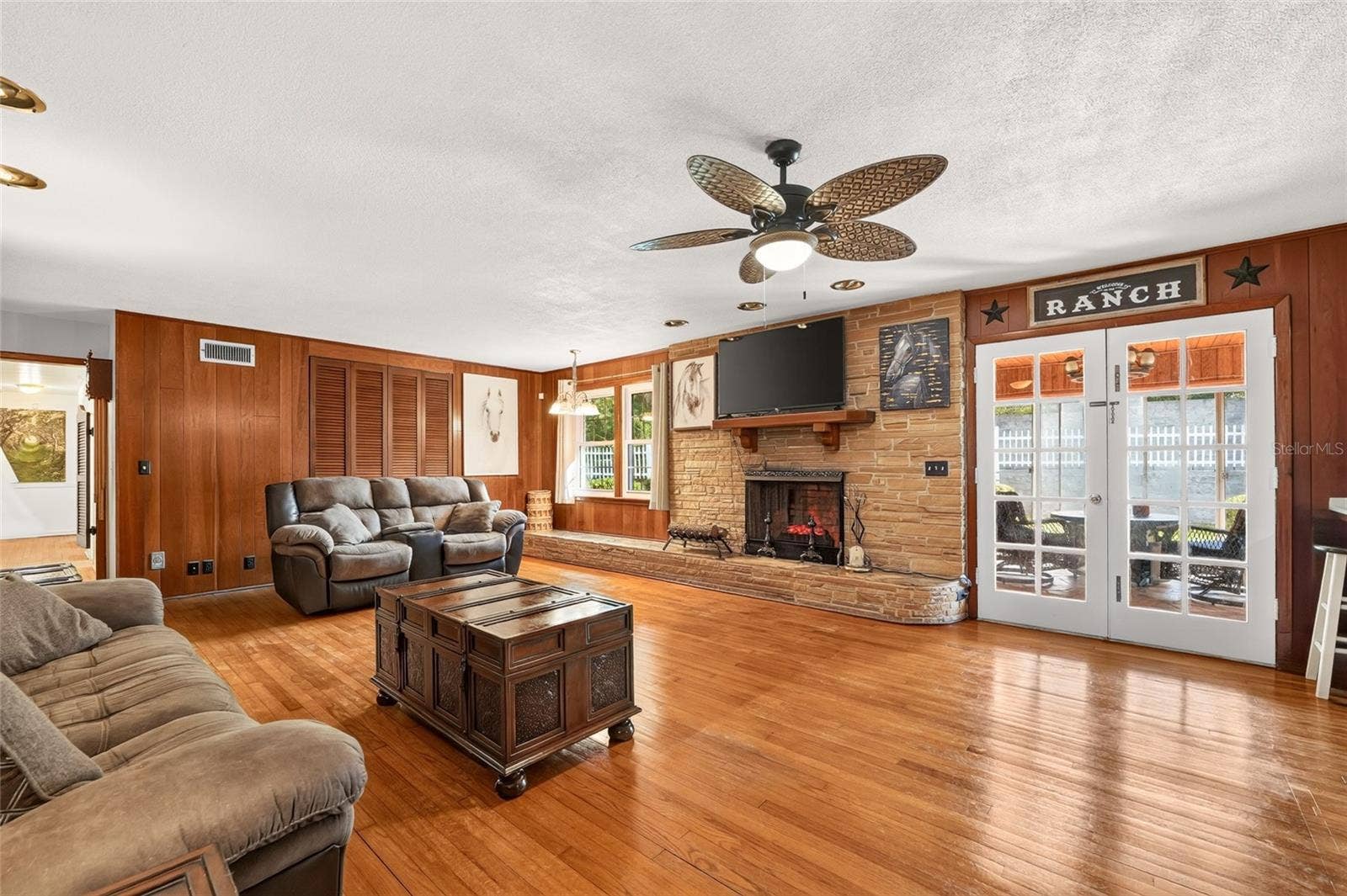 6994 NW HIGHWAY 320, Micanopy, FL 32667